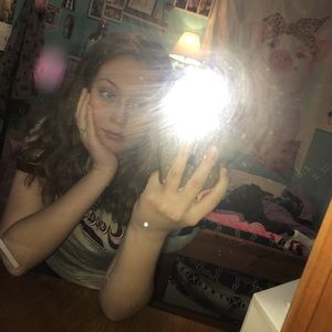 Meet your Posher, Taylor